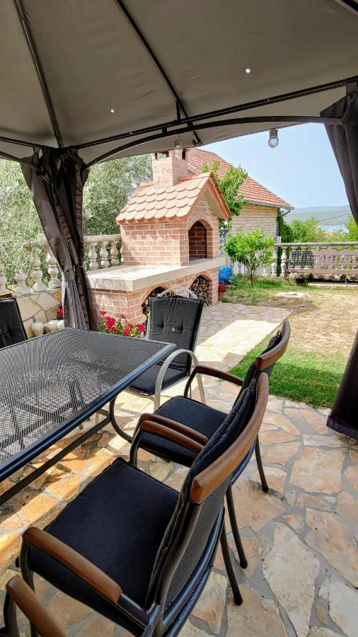 Marija Apartments Kruševo Extérieur photo